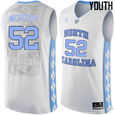 James Worthy Jersey : Official North Carolina Tar Heels College ...